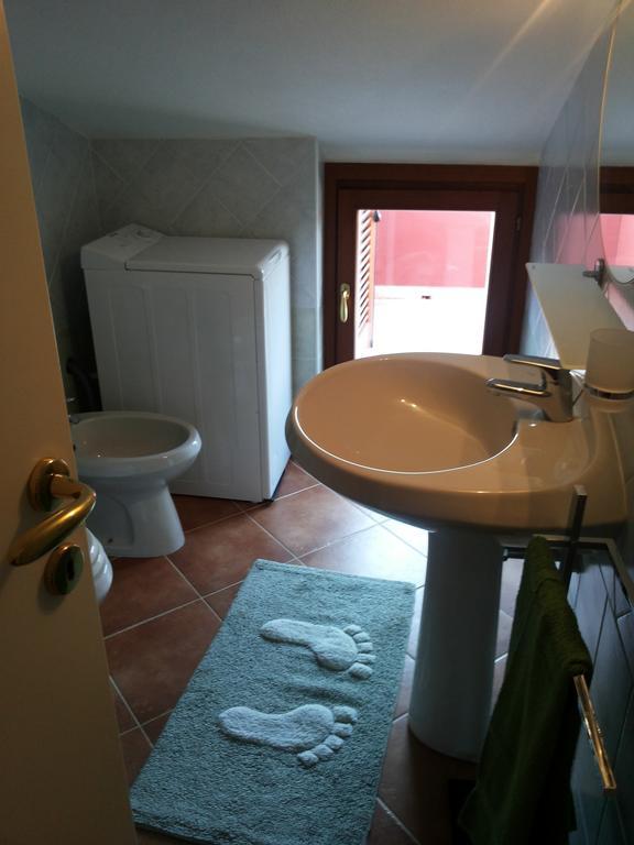 Apartamento Mansardina Sassu Alguer Habitación foto